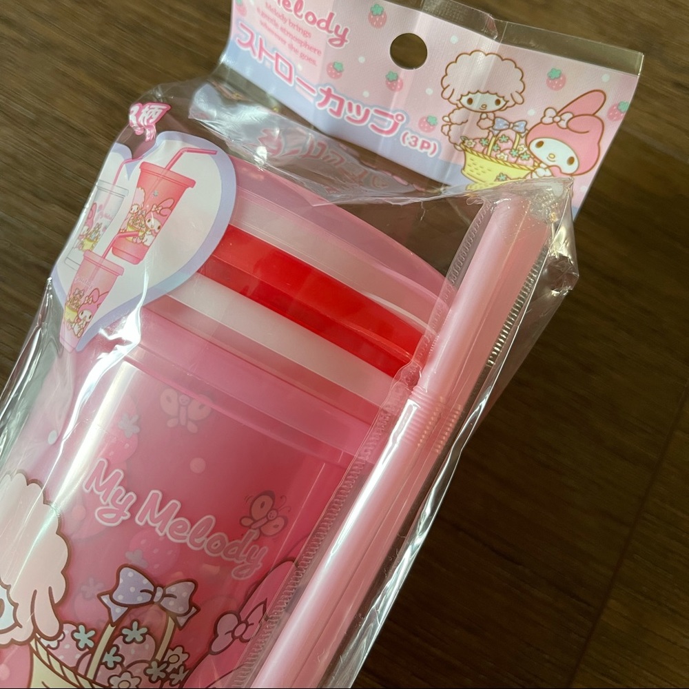 ONE Left! MY MELODY & MY SWEET PIANO-NWT Cup/Straw Set - Picture 3 of 11